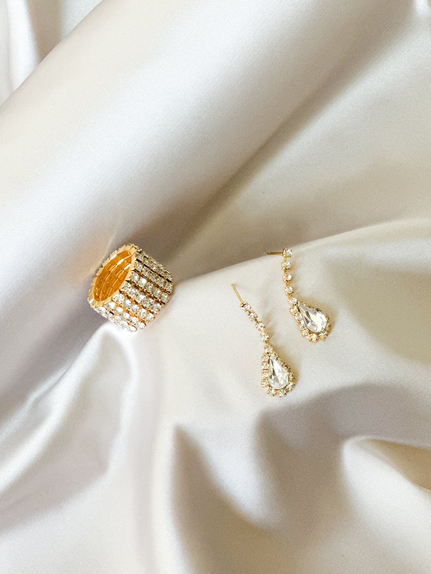 The Golden Glow Set | 4-Piece Timeless Jewelry Collection