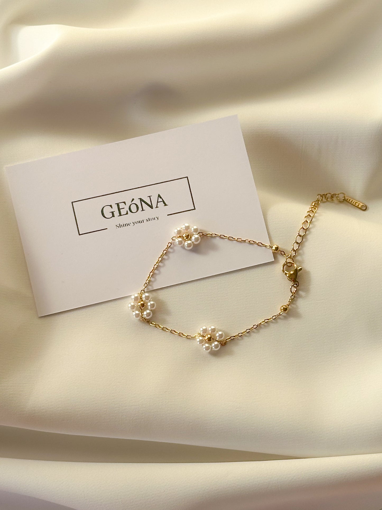 Fleur de Perle Bracelet | Timeless Bloom