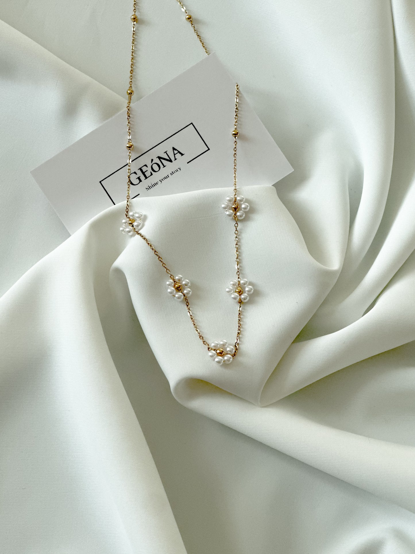 Pearl Bloom Necklace